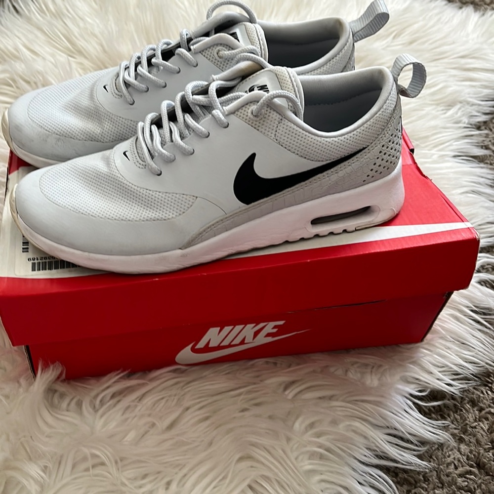 Nike Air Max Thea Sneakers